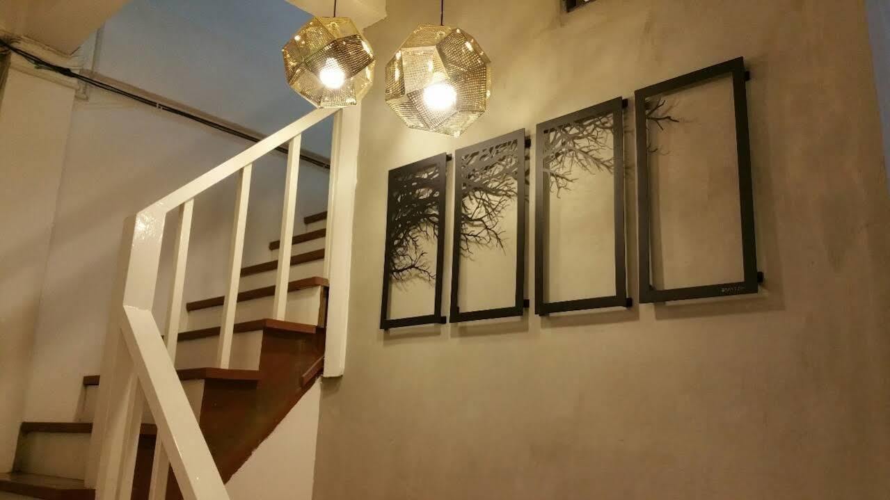 Green Home Hostel And Massage Bangkok Esterno foto
