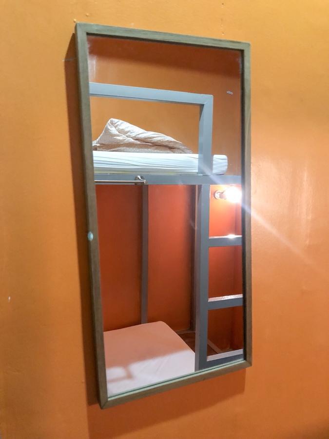Green Home Hostel And Massage Bangkok Esterno foto